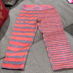 Under Armour capris
